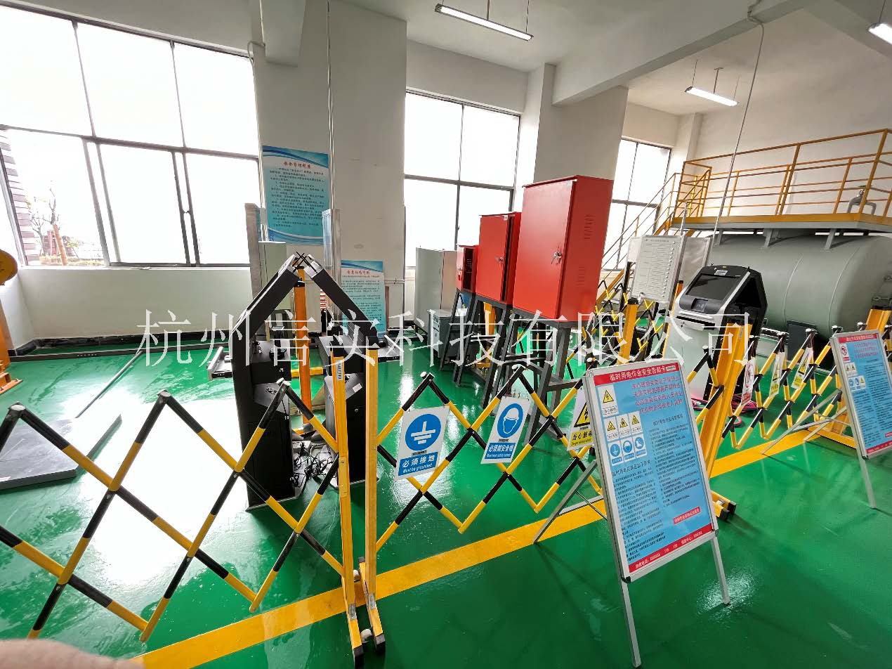 化工安全技能公共实训基地 化工八大特殊作业安全操作实训及考核装置 九游老哥J9俱乐部 化工安全技能公共实训基地 化工八大特殊作业安全操作实训及考核装置 九游老哥J9俱乐部